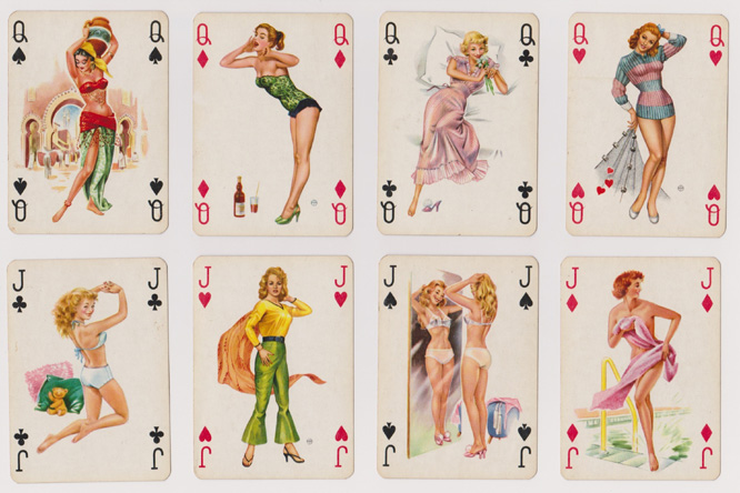 De magnifique Pin up des années 1940 dans ce très beau jeu de cartes en couleurs